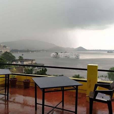 Hotel Lake Star Udaipur Luaran gambar
