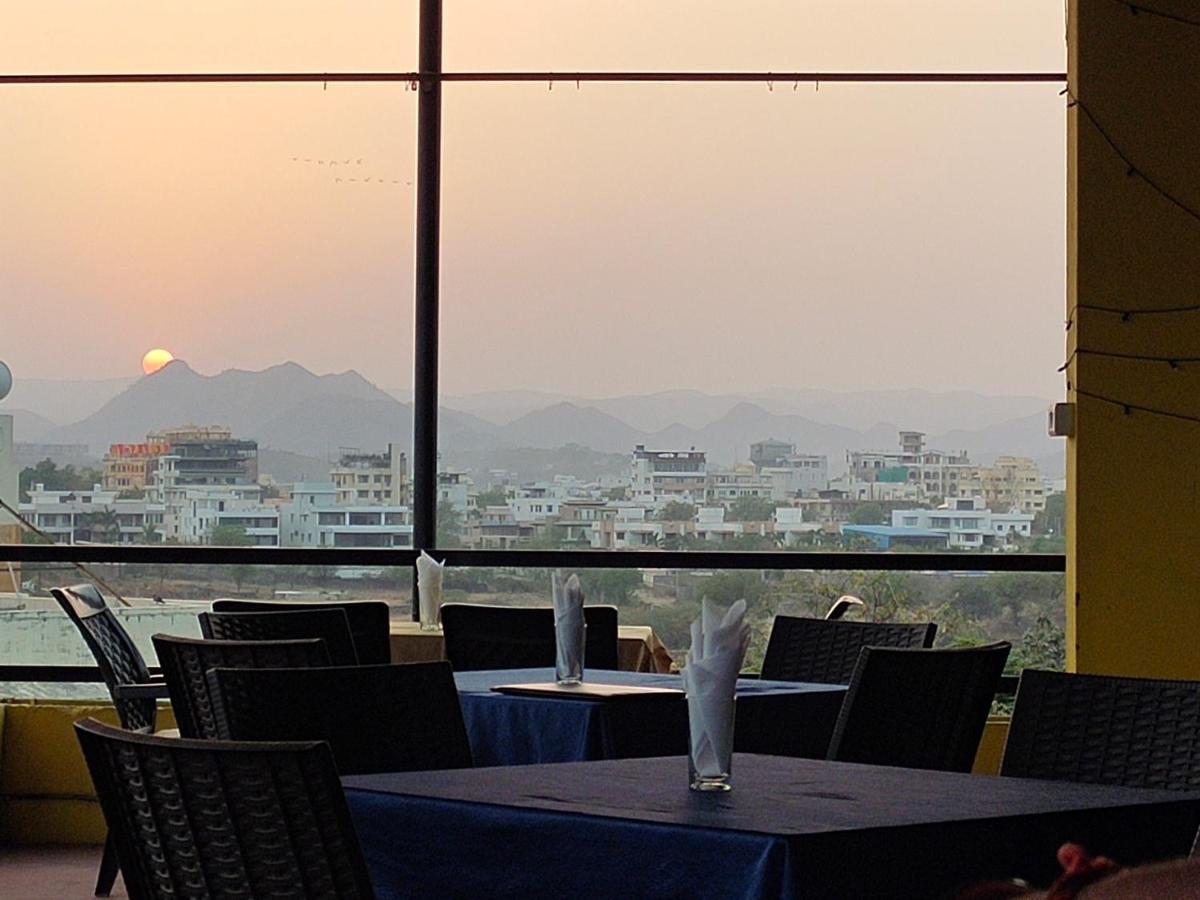 Hotel Lake Star Udaipur Luaran gambar