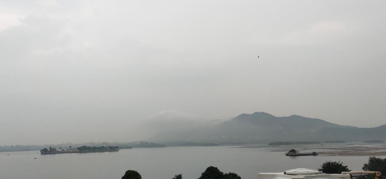 Hotel Lake Star Udaipur Luaran gambar