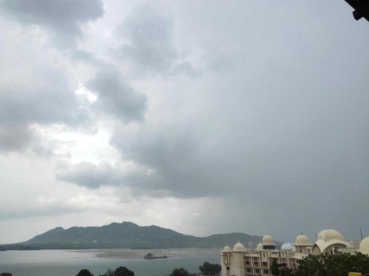 Hotel Lake Star Udaipur Luaran gambar