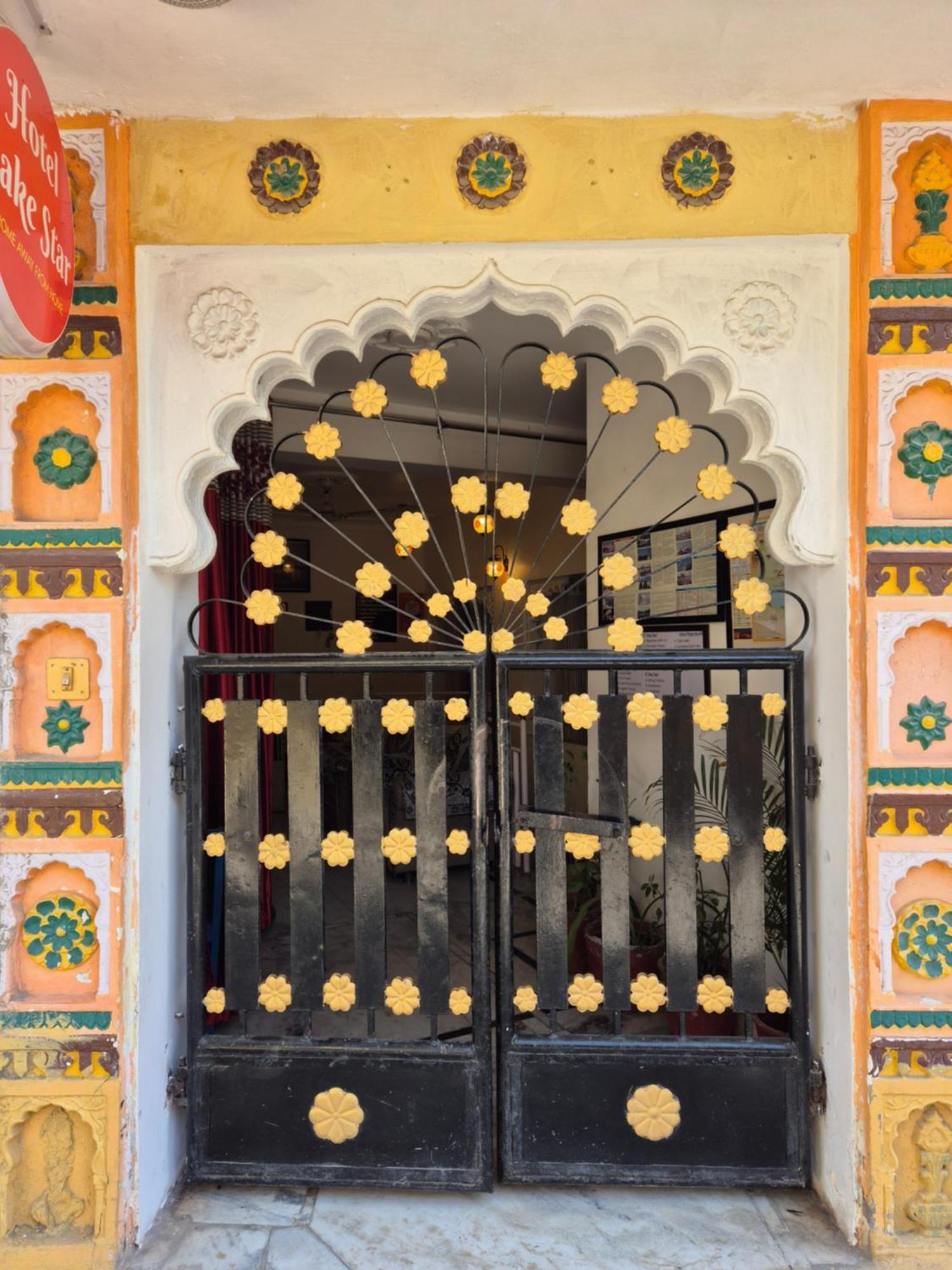 Hotel Lake Star Udaipur Luaran gambar