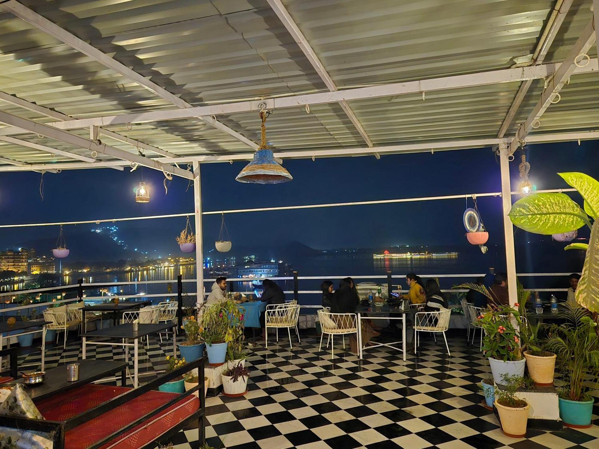 Hotel Lake Star Udaipur Luaran gambar