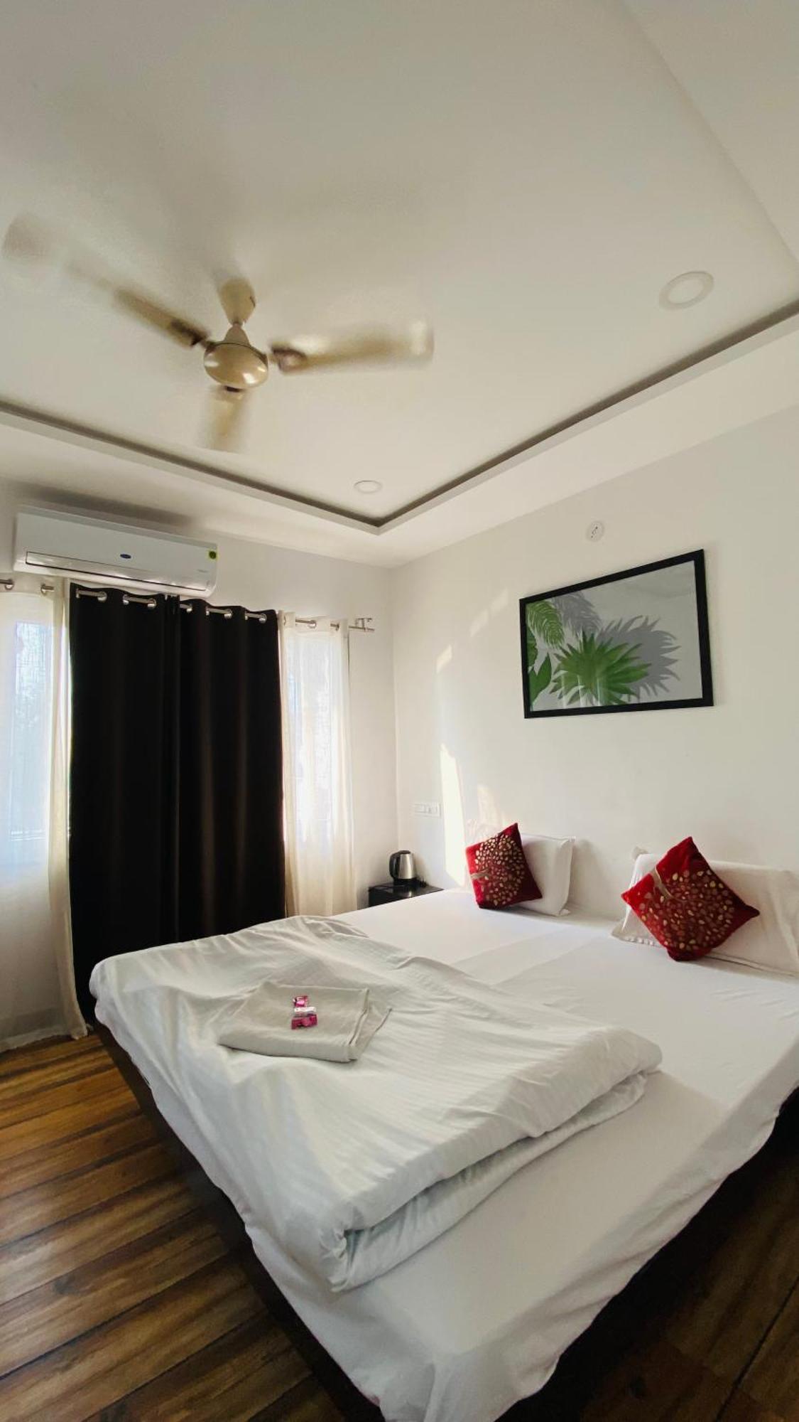 Hotel Lake Star Udaipur Luaran gambar