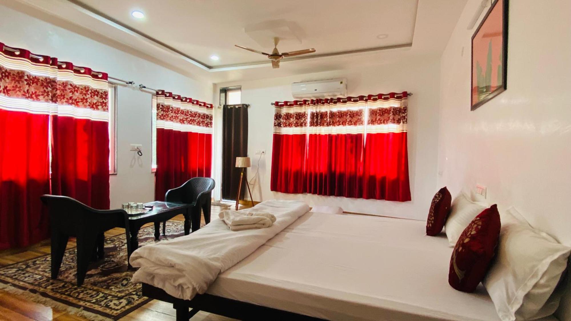 Hotel Lake Star Udaipur Luaran gambar